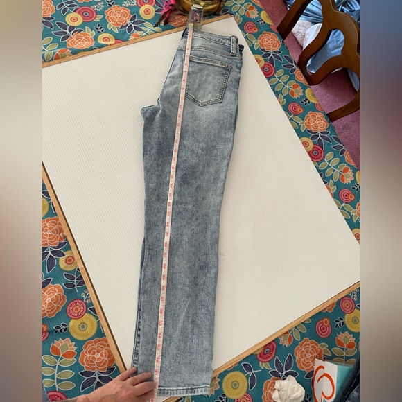 WILLOW & ROOT THE MOM JEAN. BUCKLE EXCLUSIVE - Picture 6 of 11